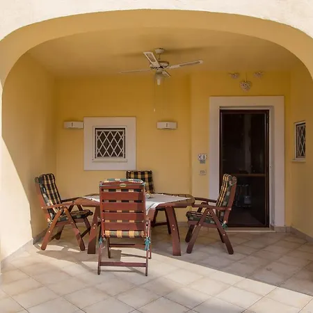 Oasi Di Mare * مارينا دي بيستيتشي