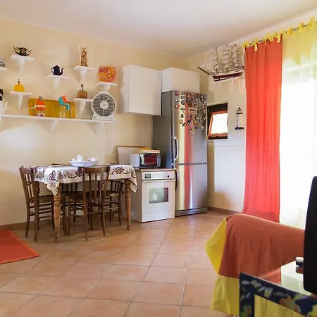 Oasi Di Mare شقة مارينا دي بيستيتشي